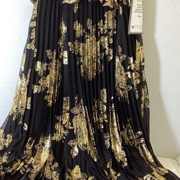 Floral-Print Dress. A - Picture 6 of 9